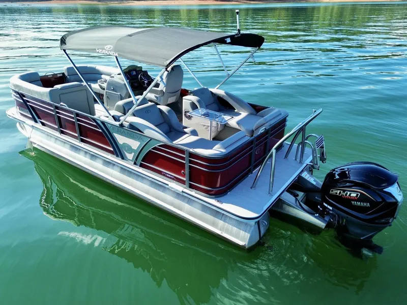 Slide: The Image of Veranda Vertex VTX 22R TritoonFL 2023 - 5844156