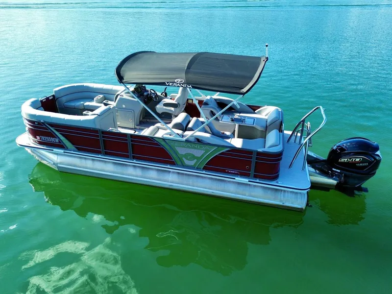 Slide: The Image of Veranda Vertex VTX 22R TritoonFL 2023 - 5844157