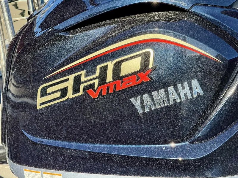 Slide: The Image of Veranda Vertex VTX 22R TritoonFL 2023 - 5844241