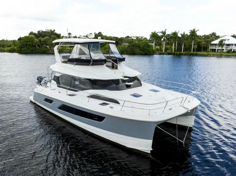 The Image of Aquila 44 2019 - 5843063