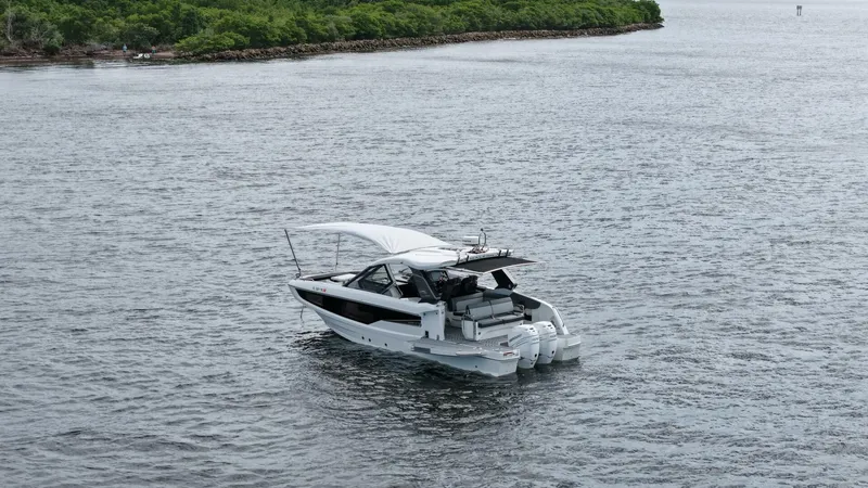 Slide: The Image of Galeon 32 2023 - 5843166