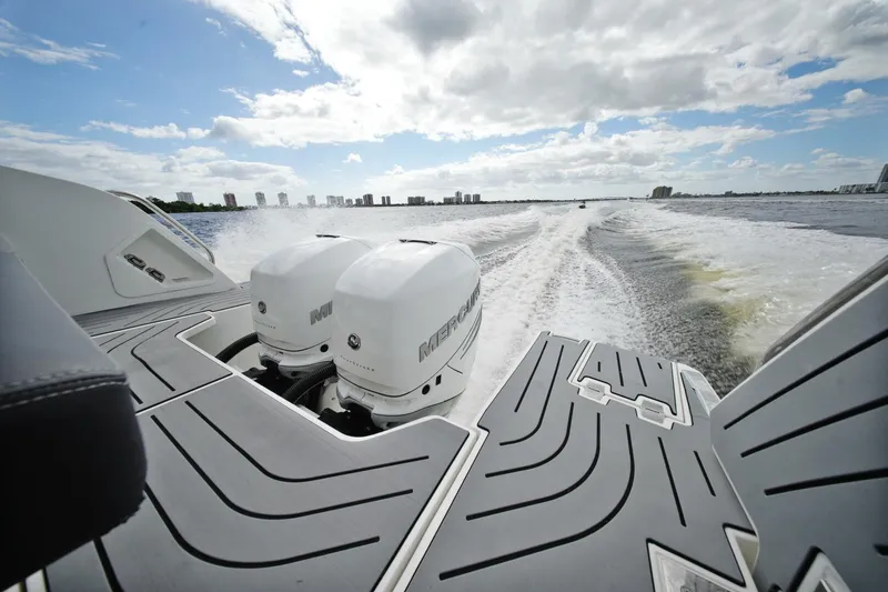 Slide: The Image of Galeon 32 2023 - 5843076