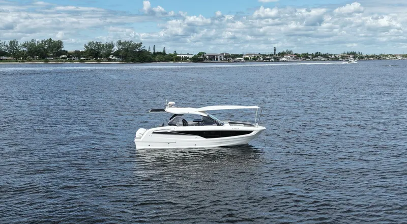 Slide: The Image of Galeon 32 2023 - 5843173