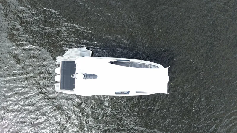 Slide: The Image of Galeon 32 2023 - 5843175