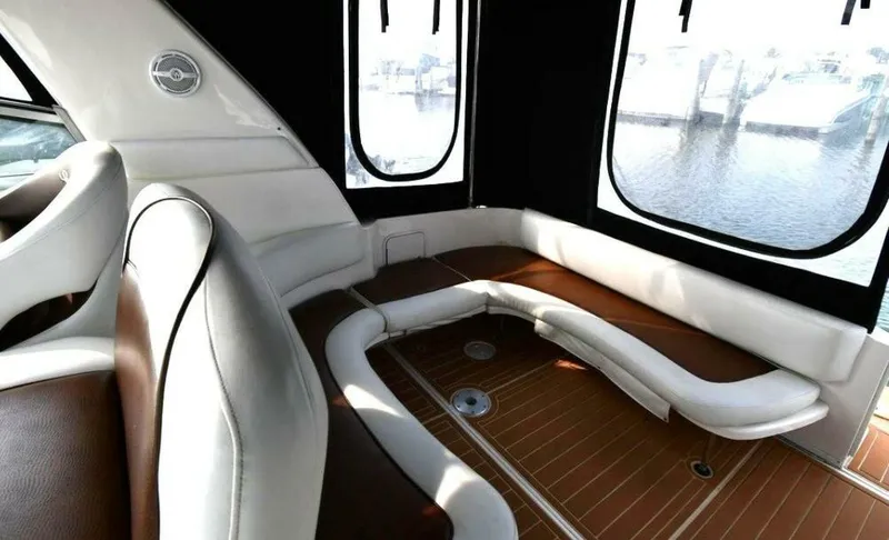 Slide: The Image of Sea Ray 310 Sundancer 2001 - 5844091