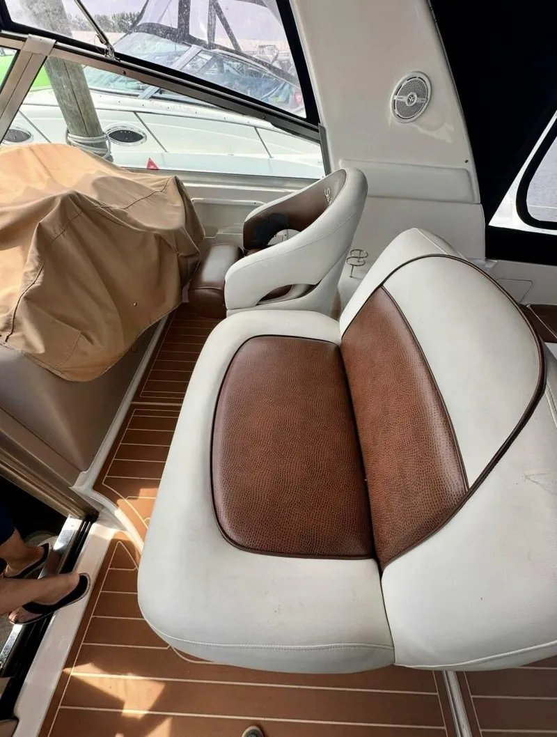 Slide: The Image of Sea Ray 310 Sundancer 2001 - 5844087