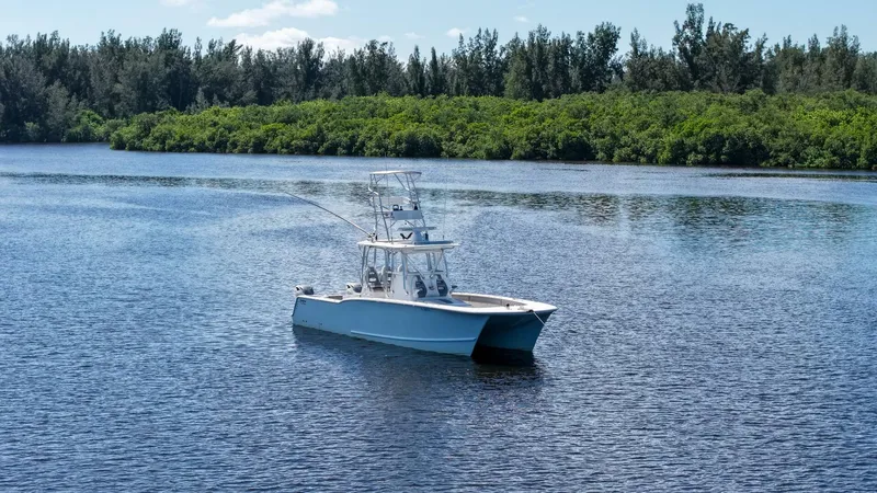 Slide: The Image of TideLine Boats 365 OFFSHORE 2020 - 5843236