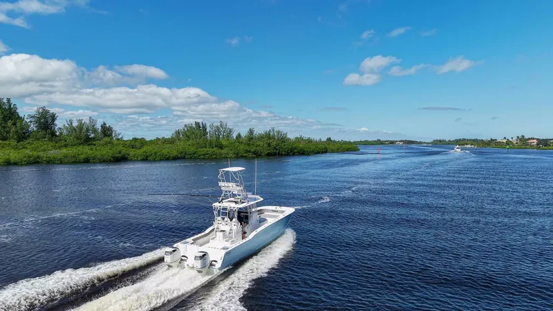 Slide: The Image of TideLine Boats 365 OFFSHORE 2020 - 5843315