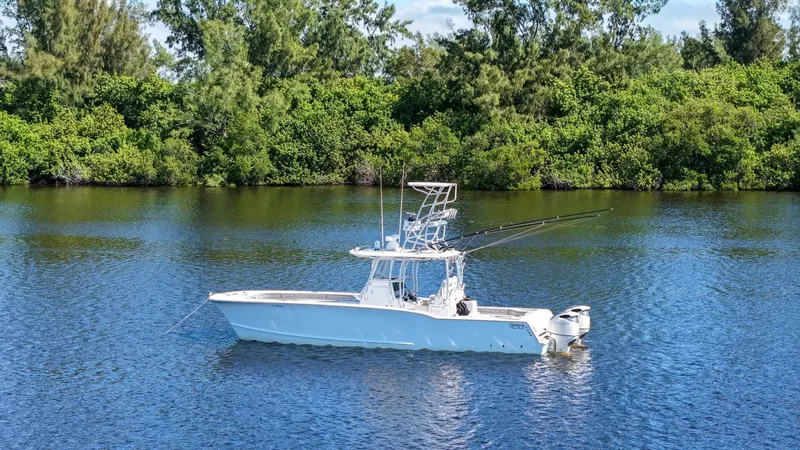 Slide: The Image of TideLine Boats 365 OFFSHORE 2020 - 5843240