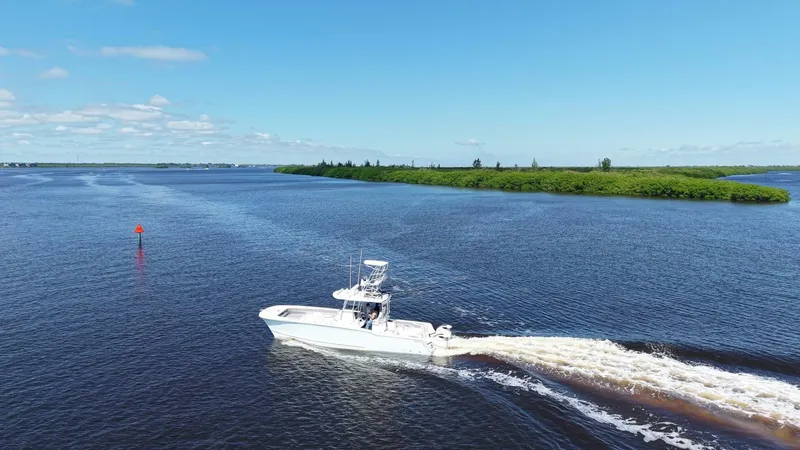 Slide: The Image of TideLine Boats 365 OFFSHORE 2020 - 5843333