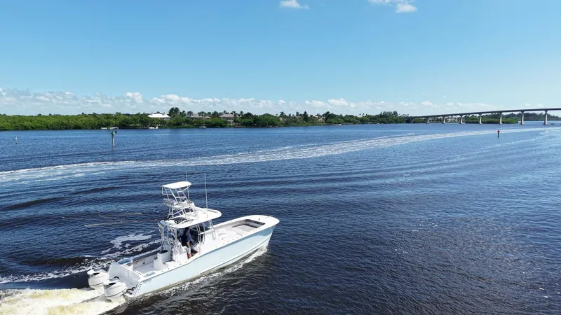 Slide: The Image of TideLine Boats 365 OFFSHORE 2020 - 5843336