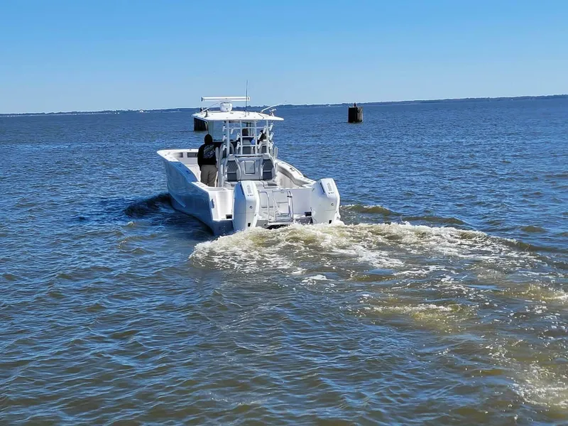 Slide: The Image of TideLine Boats 365 OFFSHORE 2026 - 5843423