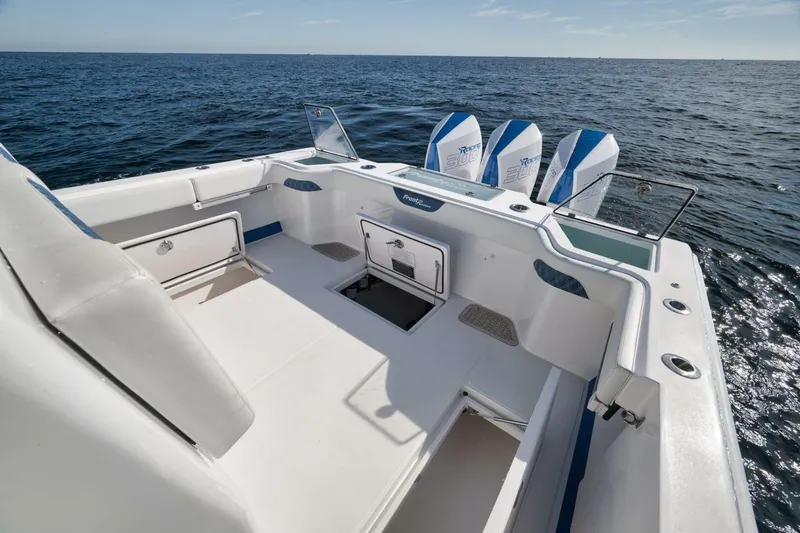 Slide: The Image of Front Runner 36CC 2022 - 5867741