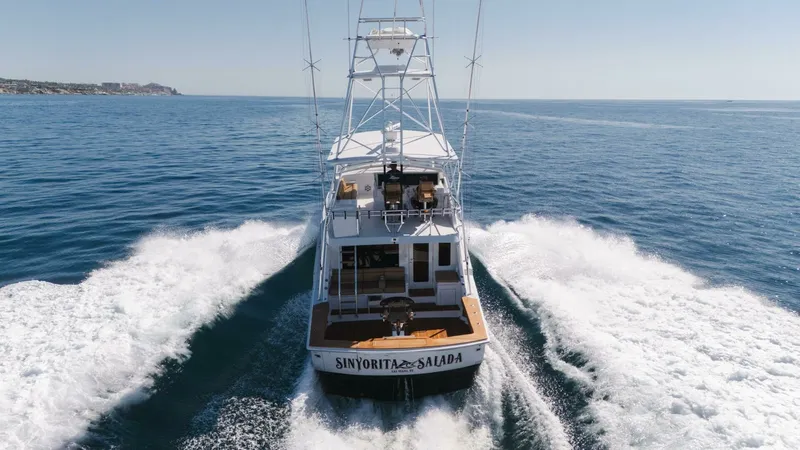 Slide: The Image of 2001 Hatteras 60 Convertible - Sinyorita Salada - 6424889