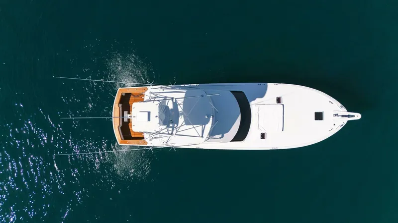Slide: The Image of 2001 Hatteras 60 Convertible - Sinyorita Salada - 6424877