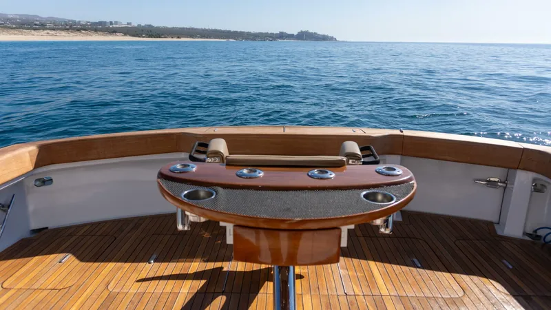 Slide: The Image of 2001 Hatteras 60 Convertible - Sinyorita Salada - 5980494