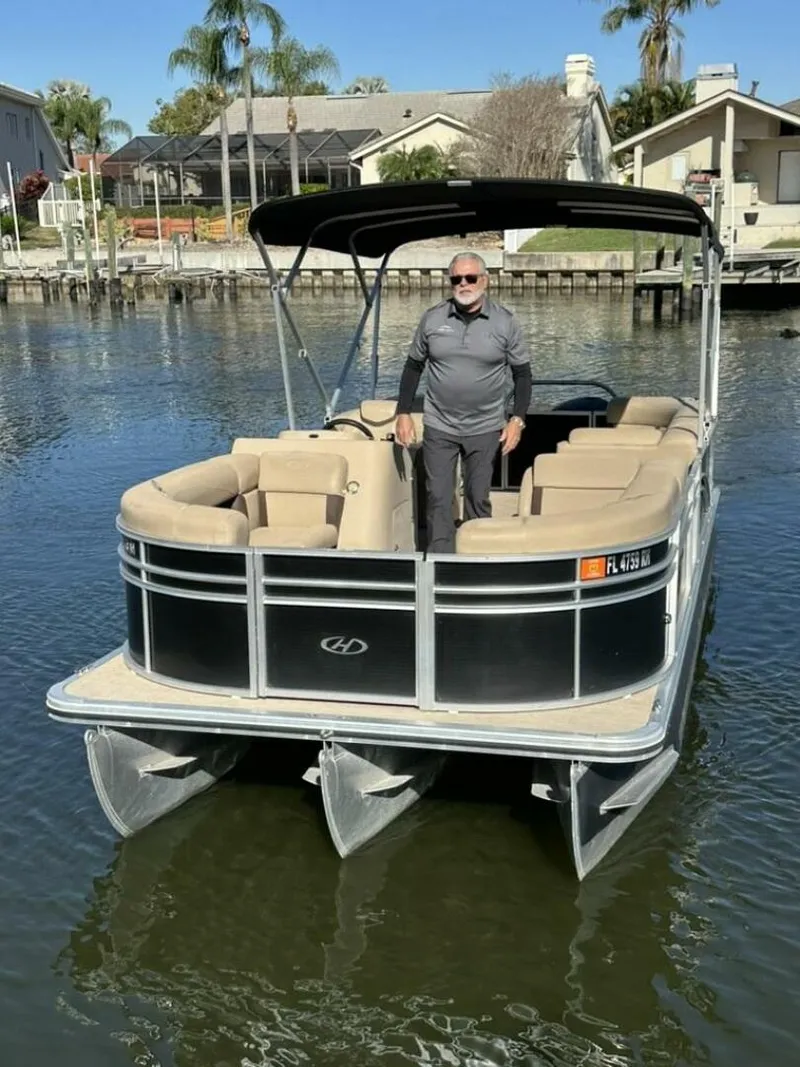 Slide: The Image of Harris 220 Cruiser Tritoon 2017 - 5843892