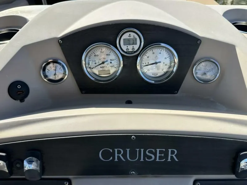 Slide: The Image of Harris 220 Cruiser Tritoon 2017 - 5843910