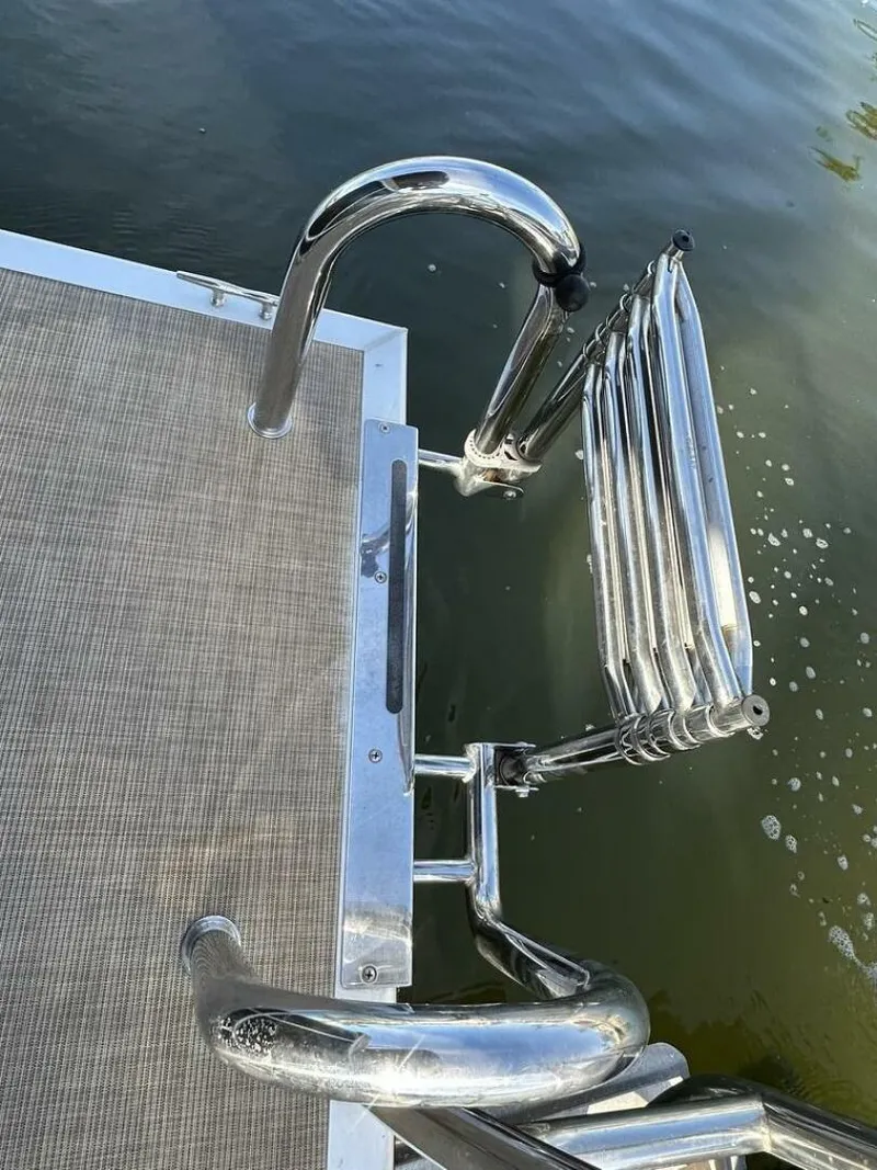 Slide: The Image of Harris 220 Cruiser Tritoon 2017 - 5843921