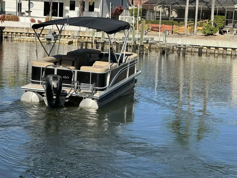 Slide: The Image of Harris 220 Cruiser Tritoon 2017 - 5843879