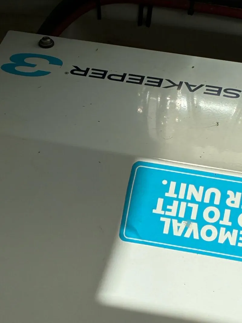 Slide: The Image of MJM 35z 2023 - 5845547