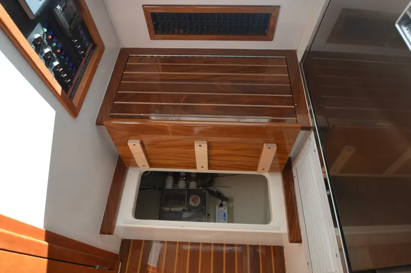 Slide: The Image of MJM 35z 2023 - 5845590