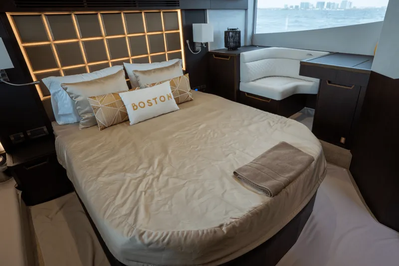 Slide: The Image of Galeon 500 Fly 2020 - 5844278