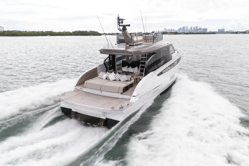 Slide: The Image of Azimut Seadeck 6 2026 - 5899297