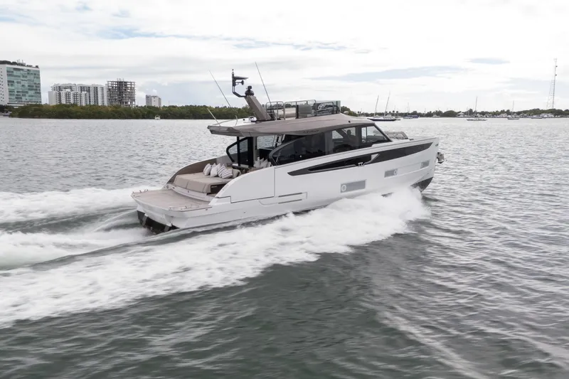 Slide: The Image of Azimut Seadeck 6 2026 - 5899300