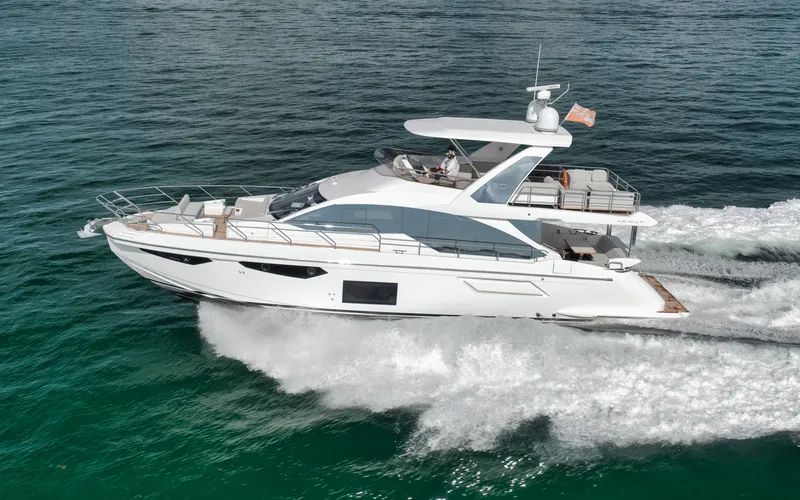 Slide: The Image of Azimut FLYBRIDGE 2022 - 5844472