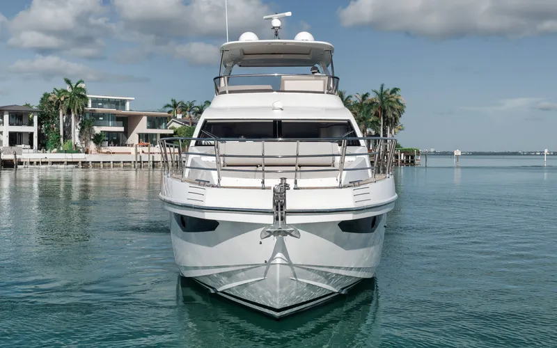 Slide: The Image of Azimut FLYBRIDGE 2022 - 5844464