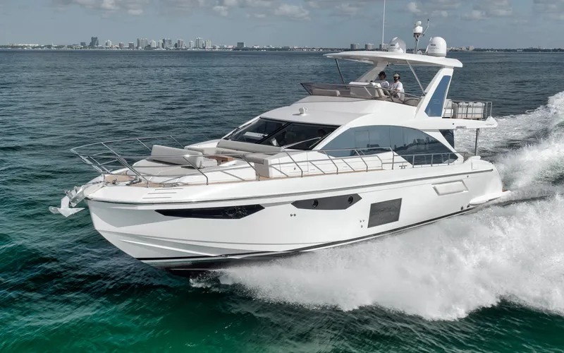 Slide: The Image of Azimut FLYBRIDGE 2022 - 5844466