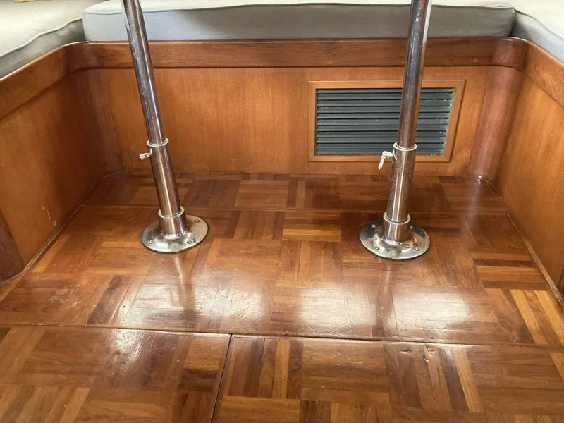 Slide: The Image of Albin Double Cabin 1981 - 5845297