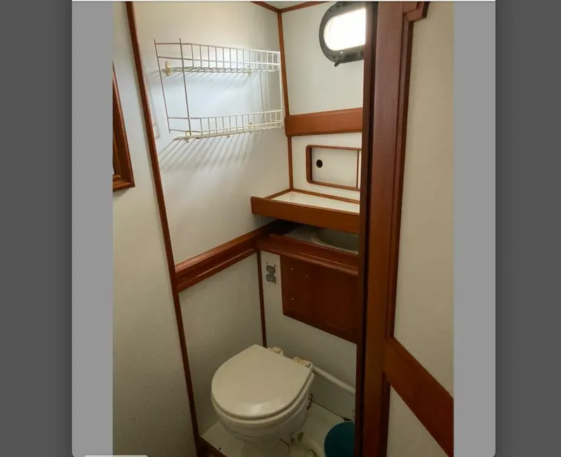 Slide: The Image of Albin Double Cabin 1981 - 5845300