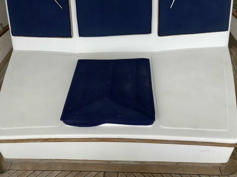 Slide: The Image of Albin Double Cabin 1981 - 5845263