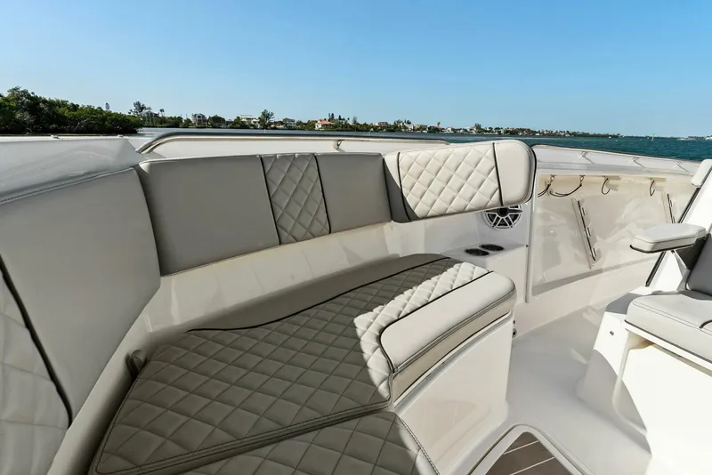 Slide: The Image of 2024 Pursuit S 358 Sport - Foredeck - 5848523
