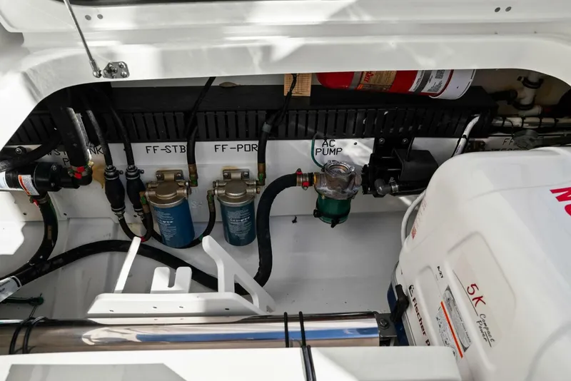 Slide: The Image of 2024 Pursuit S 358 Sport - Mechanical - 5848539