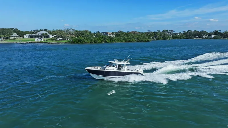 Slide: The Image of 2024 Pursuit S 358 Sport - Profile  - 5848484