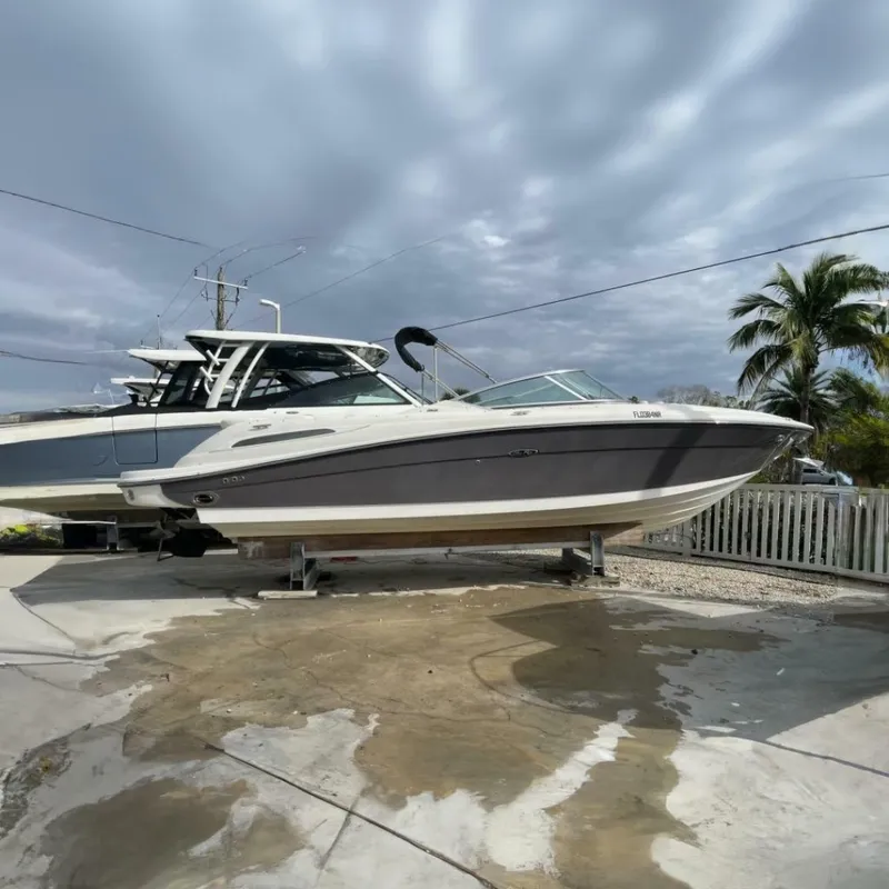 Slide: The Image of Sea Ray 270 SLX 2008 - 7516281