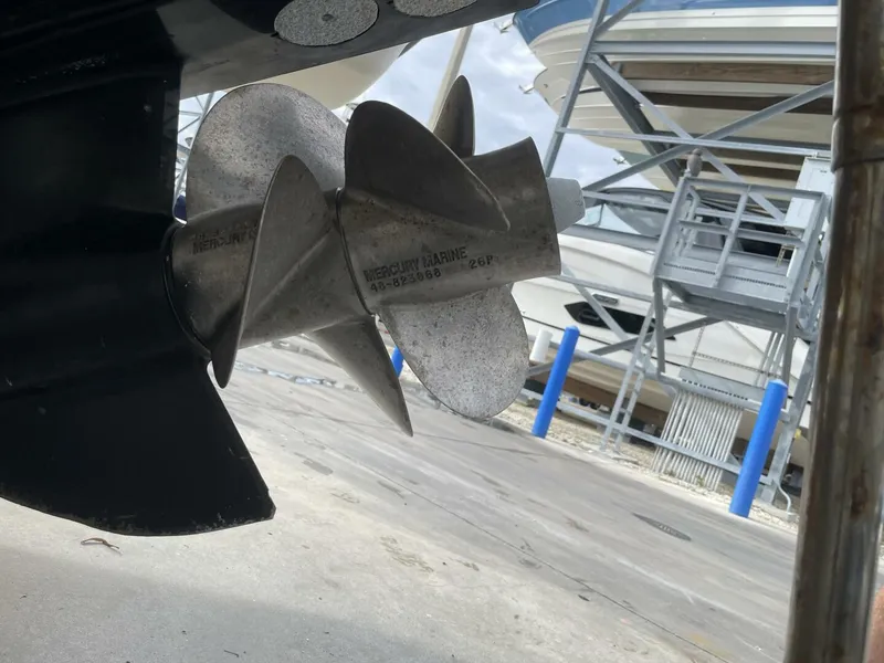 Slide: The Image of Sea Ray 270 SLX 2008 - 5855315