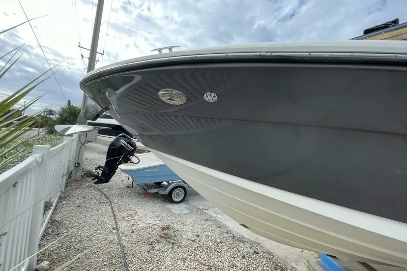 Slide: The Image of Sea Ray 270 SLX 2008 - 7516252