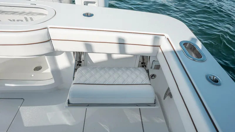 Slide: The Image of 2024 Valhalla V-55 - 5846049