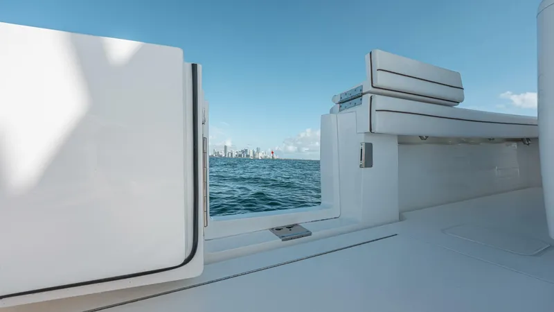 Slide: The Image of 2024 Valhalla V-55 - 5846052