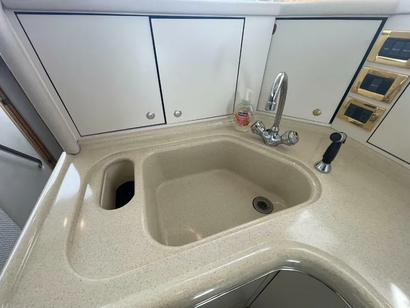 Slide: The Image of Sea Ray 48 1998 - 5846284