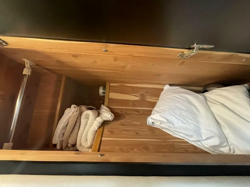 Slide: The Image of Sea Ray 48 1998 - 5846292