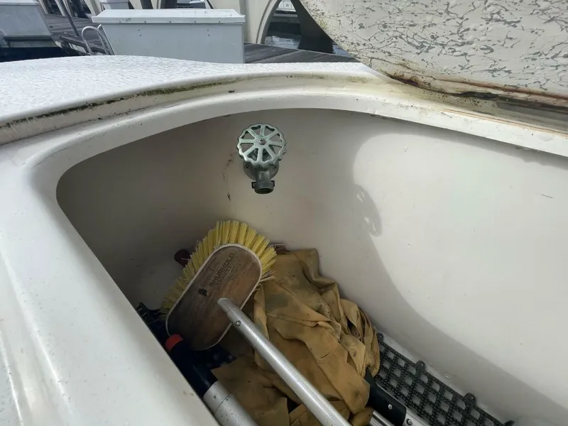 Slide: The Image of Sea Ray 48 Sedan Bridge 1998 - 5846271