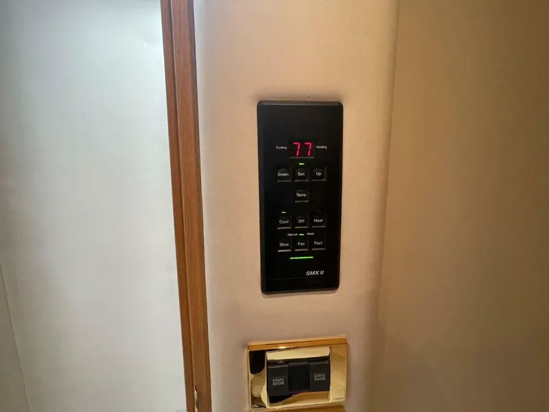 Slide: The Image of Sea Ray 48 Sedan Bridge 1998 - 5846293