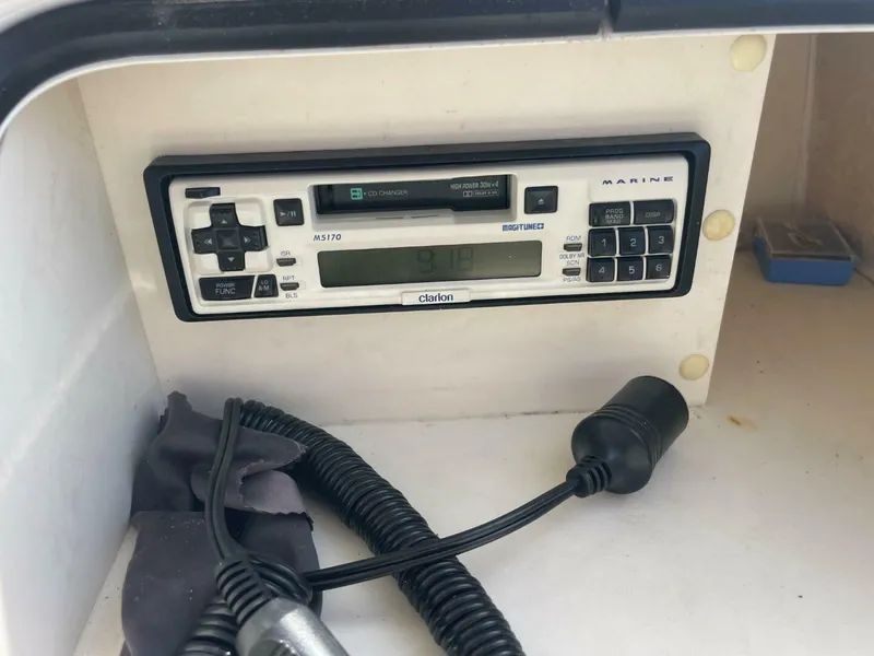 Slide: The Image of Sea Ray 48 Sedan Bridge 1998 - 5846322