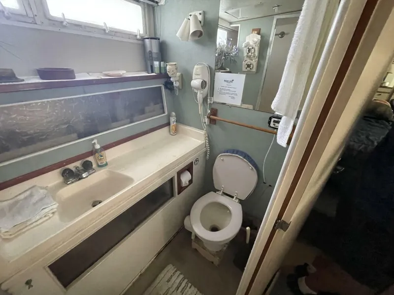 Slide: The Image of Chris-Craft 47 Commander 1969 - 5849637