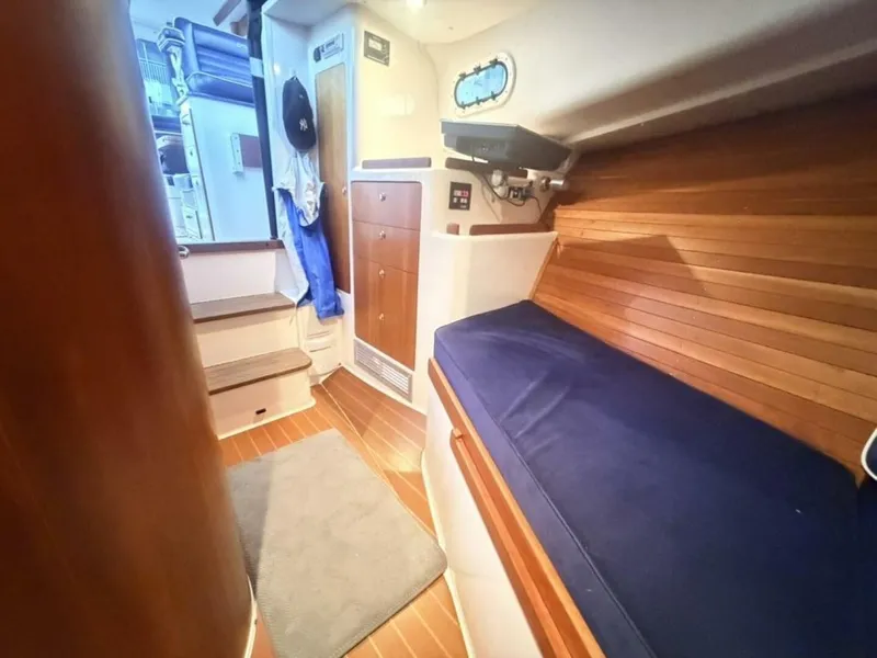 Slide: The Image of True North 38 Heritage Edition 2006 - 5849583